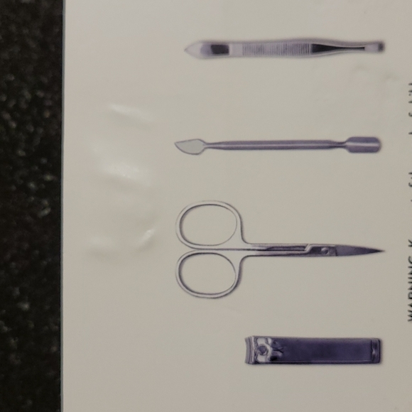 ✈️Rae Dunn Manicure Set - Picture 5 of 5